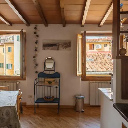 Confortevole Casa In Centro Storico Tatil Evi